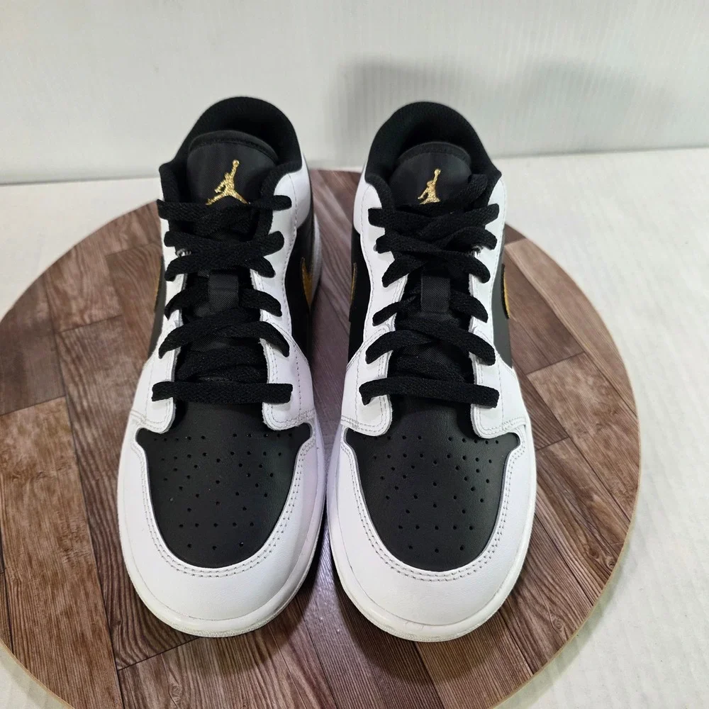 Nike Air Jordan 1 Low Gold Swoosh GS - Kids Size 5.5Y/Womens 7 White Black Gold - Picture 4 of 11